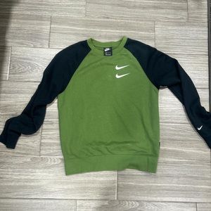 Nike sweater , Size men’s S
